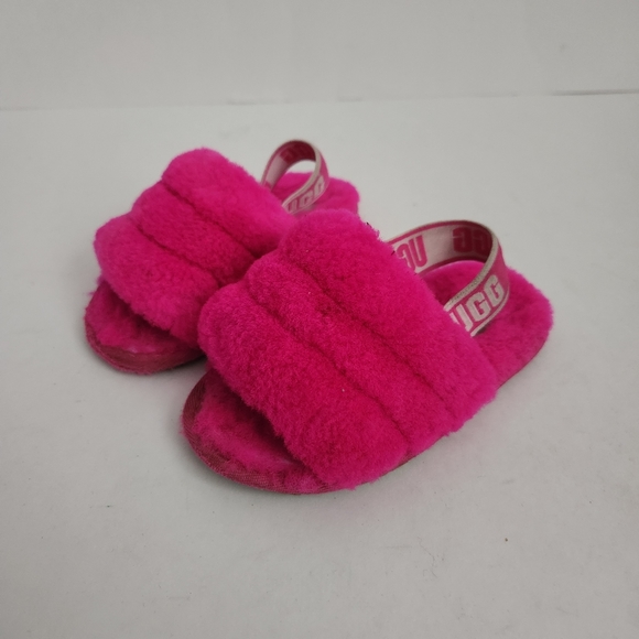 UGG Other - UGG | Fluff Yeah Slide Sandals Slippers pink shearling baby sz 8